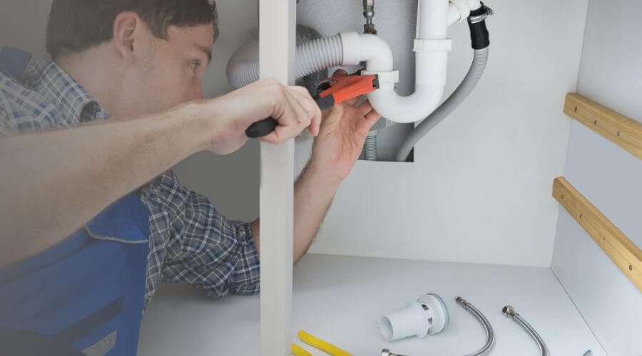 Professional same day plumber in Monterey, IN